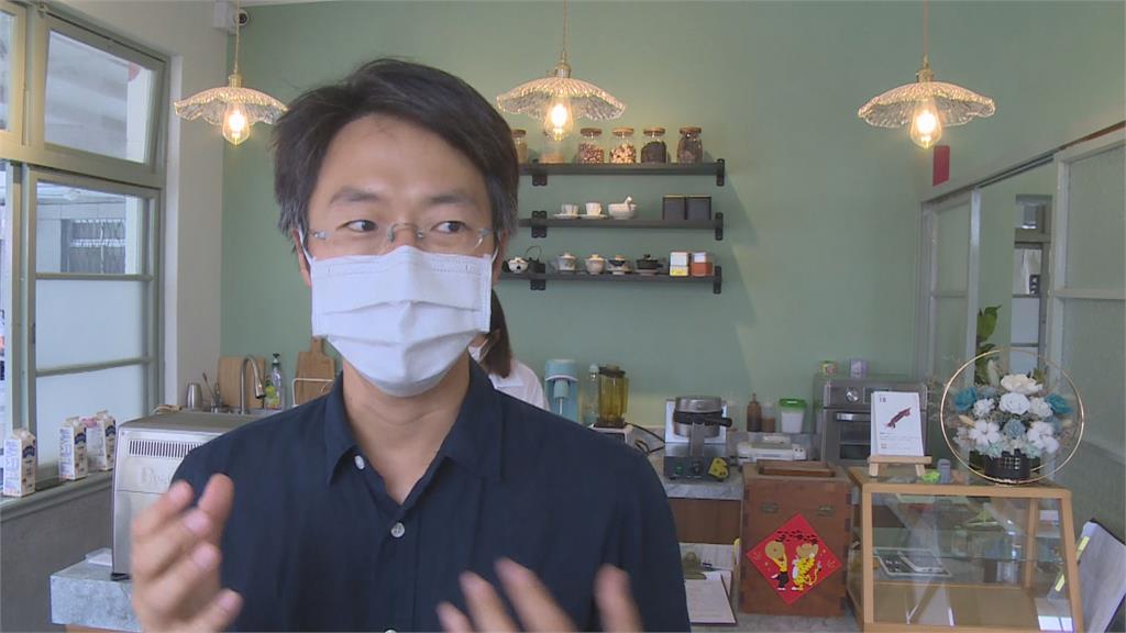咖啡結合中藥材 老診所轉型漢方咖啡館