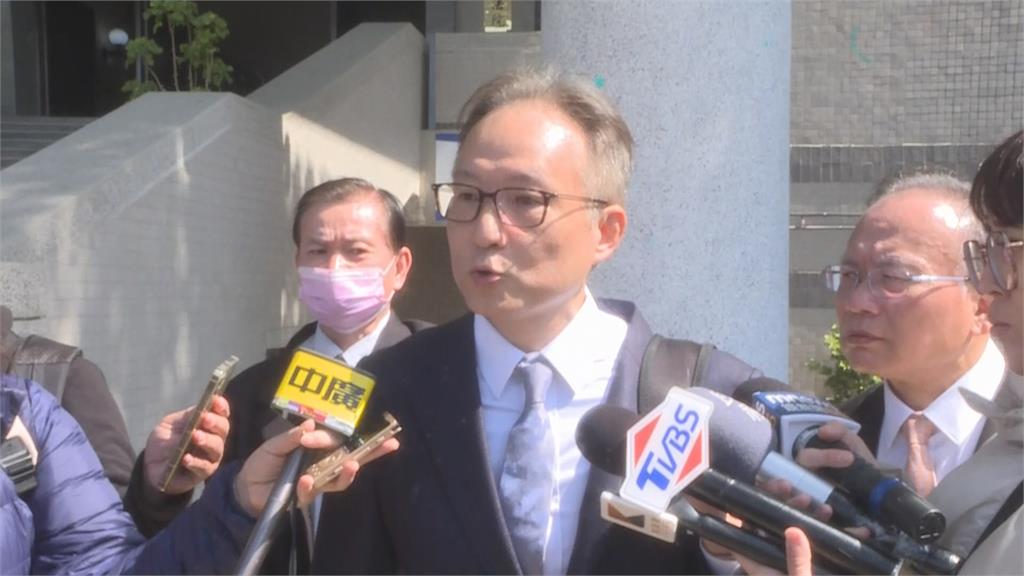 林岱樺親暱稱呼「老公」被認定是共犯　住持釋煌智一身袈裟出庭