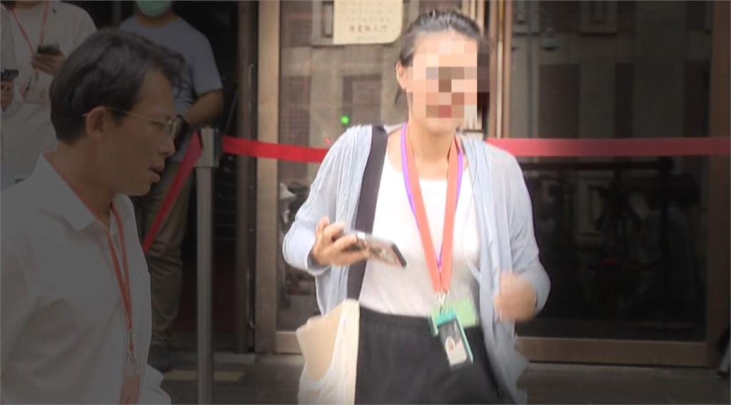 妻戶籍掛凱思國際負責人李麗娟名下 黃國昌:不隨之起舞