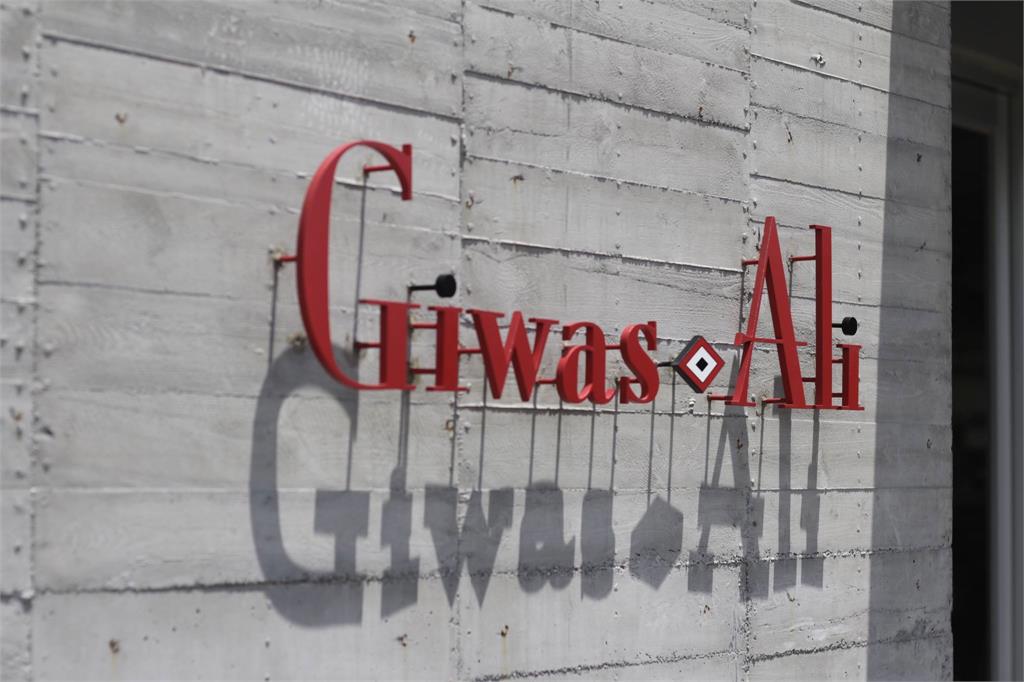 高金涉貪案燒到張瓊姿　昔日雙姝連續劇「愛」紅極一時