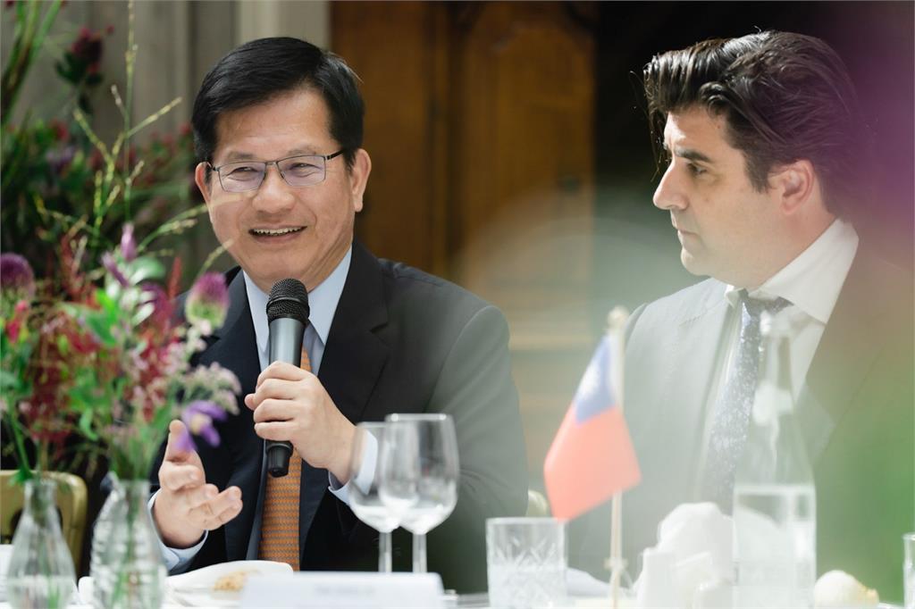 快新聞/林佳龍應邀海牙智庫HCSS演說 倡議台歐攜手打造「非紅供應鏈」