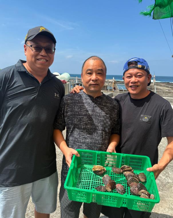 金馬影帝「撈走海膽」和解金曝!鏡頭君全攝下「業者因1事」電話被灌爆