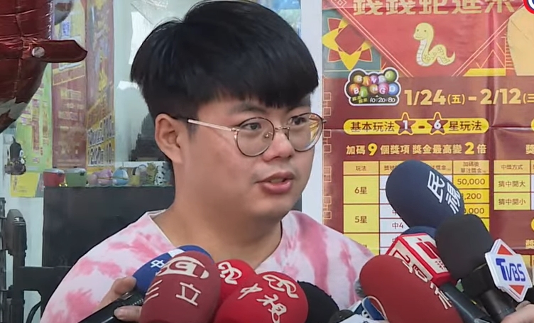 26歲男刮刮樂用「AI」竟中100萬!問「3問題」ChatGPT秒給中獎號