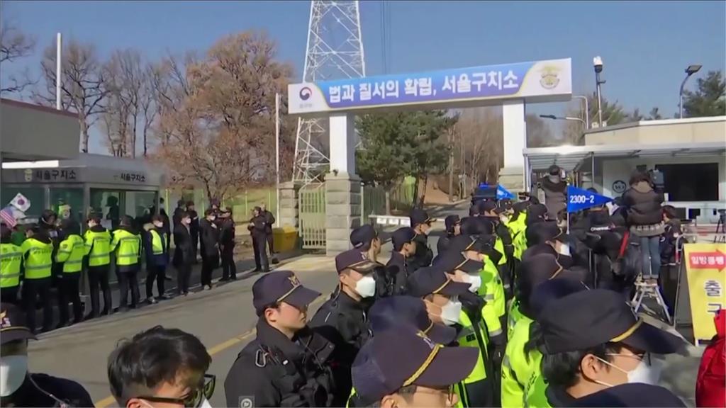尹錫悅出席彈劾案"第4次庭審辯論" 預計3/5前起訴