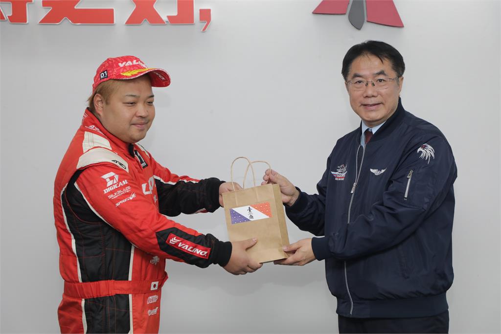 賽車迷快來!2024 D1GP國際飄移賽事台南登場 黃偉哲邀選手遊古都