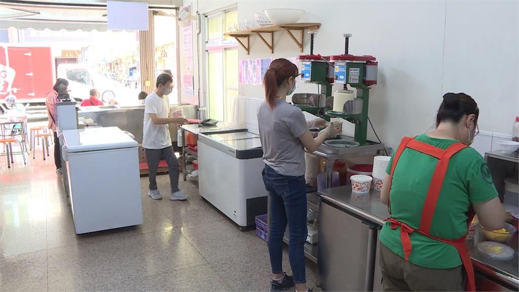 夏天吃冰消暑要注意 配料需擺「冷藏櫃」保鮮才安全