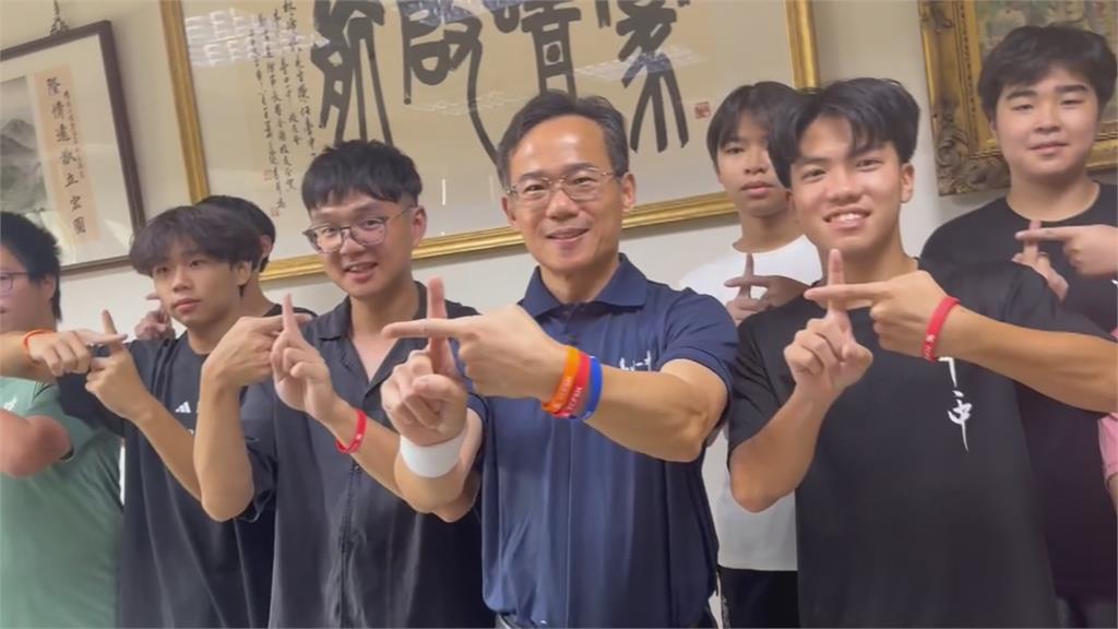 台中一中下新戰帖　推百日不缺曠挑戰