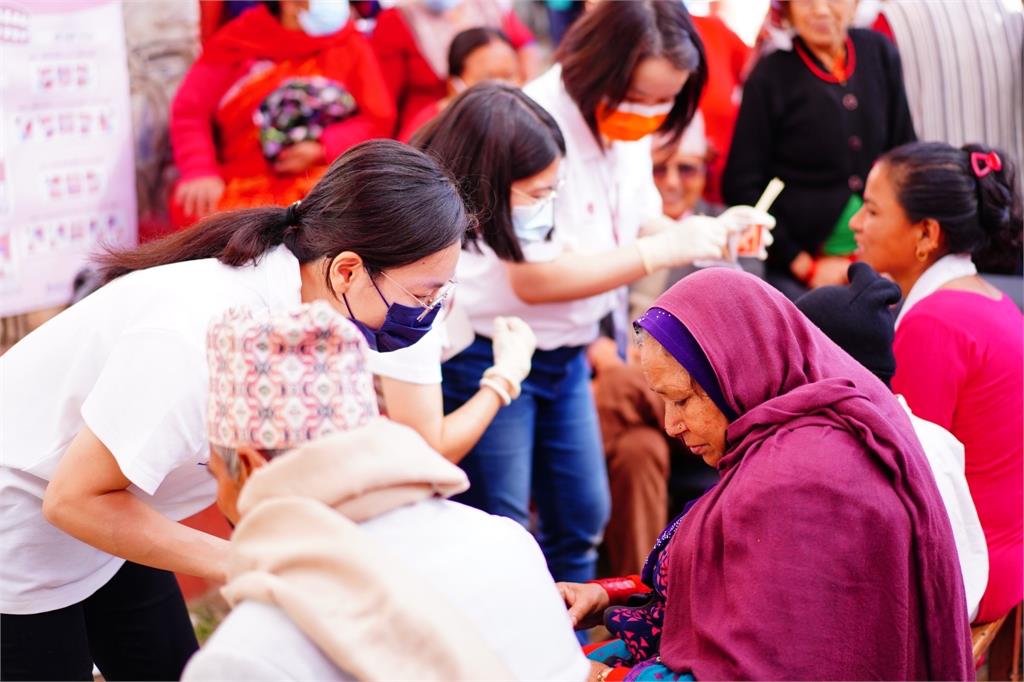 國際扶輪3523地區再訪尼泊爾國際義診　幫助上萬人獲妥善醫療