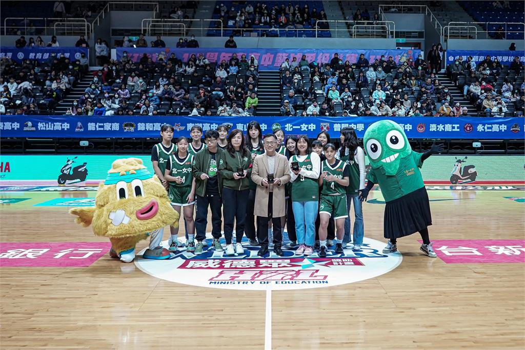 HBL/冠軍賽首度試辦售票 所得將提供男、女生4支爭冠隊伍協助學生籃球發展