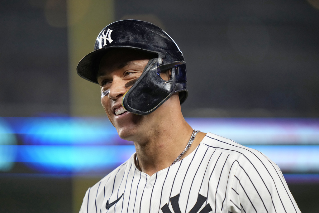 MLB(影)／法官訓話隊友聽話！布朗克斯轟炸機團隊4轟攻陷雙城奪勝