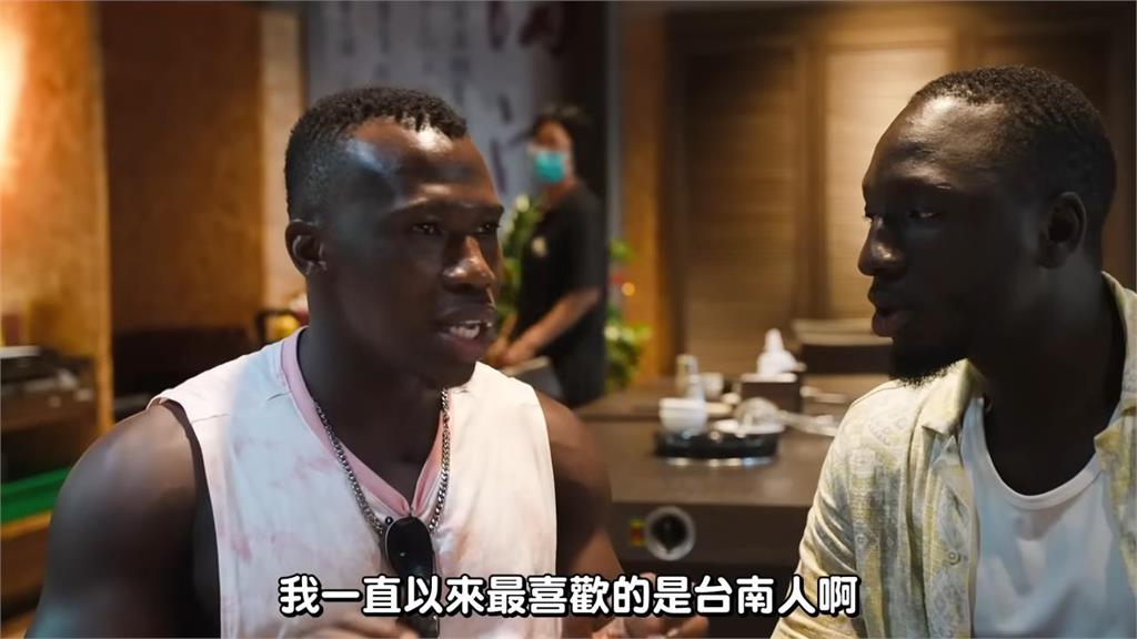 外國人最愛來的城市!正港南部囡仔帶路遊古城 黑人嘉明揭台南最大特色