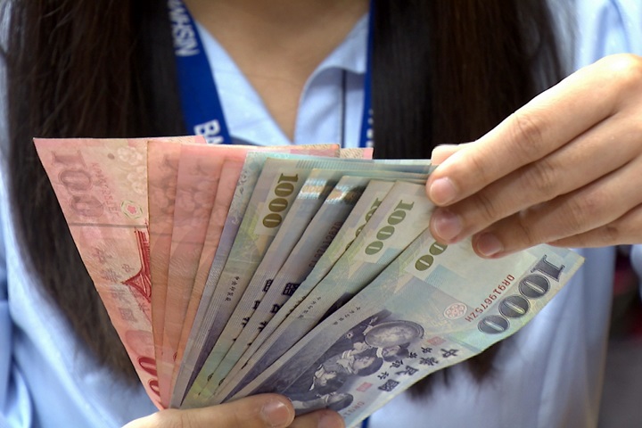 清華人社學生批理組「無知的豬」！引爆「文理大戰」網酸：自卑變自大