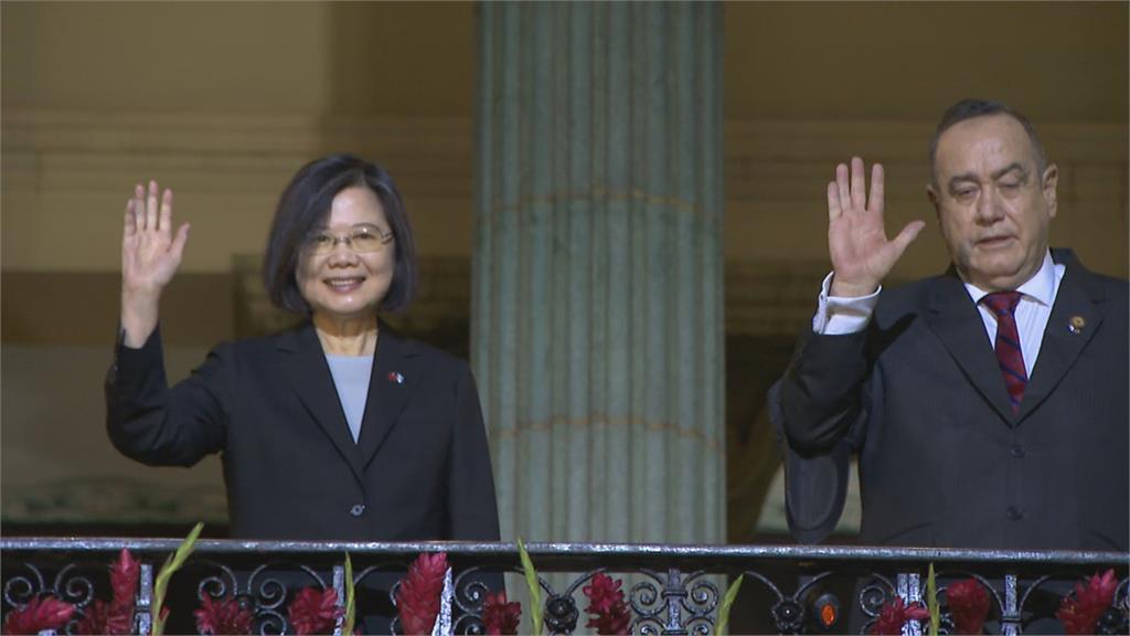 盛大軍禮歡迎！蔡總統抵瓜地馬拉　賈麥岱：台灣是主權獨立國家