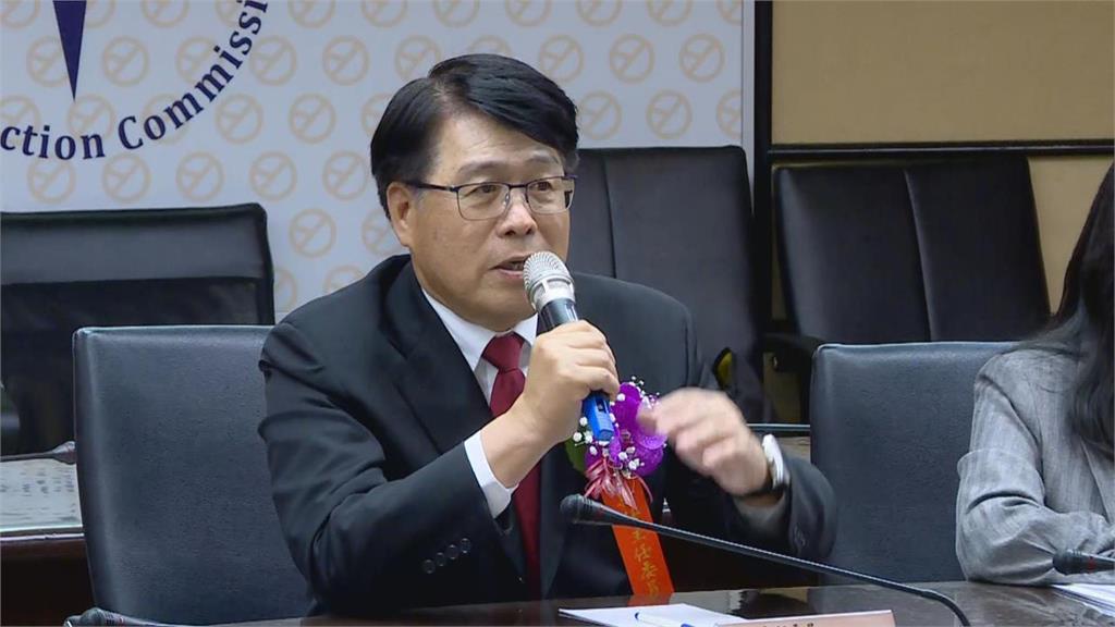 快新聞／游盈隆被嗆了！稱公投綁大選成必然趨勢　吳思瑤轟：未審先判