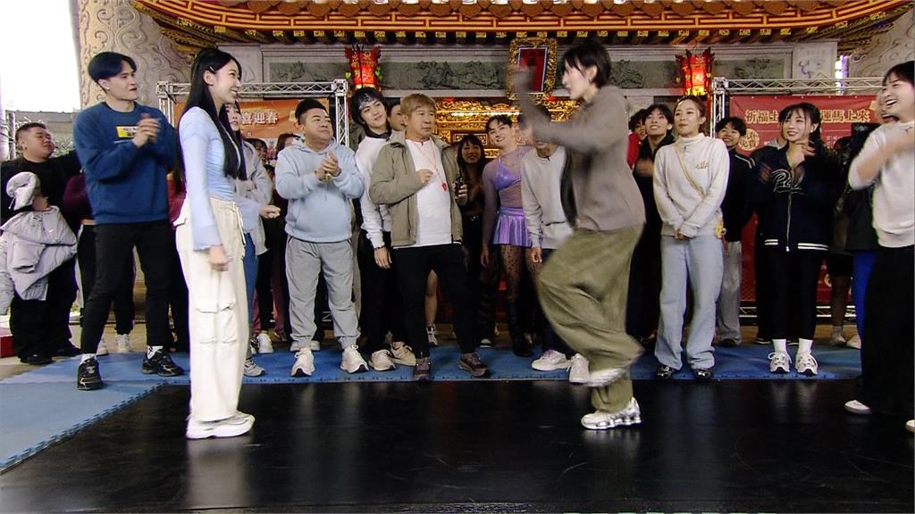 綜藝節目大跳！　藝人挑戰變搞笑摔　笑翻眾人