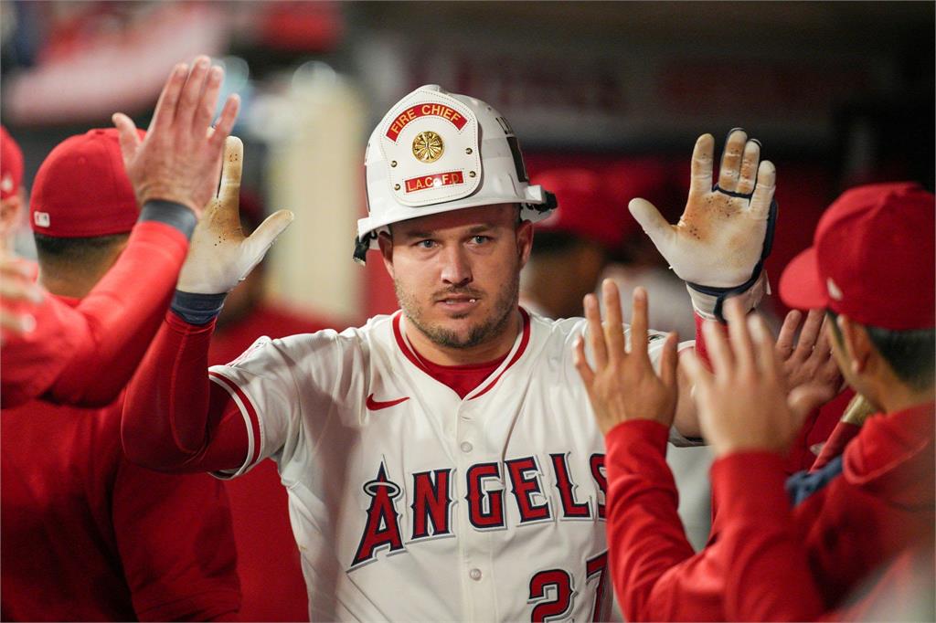MLB(影)/地表最強「氣象宅」!天使神鱒楚奧特追風成痴 老婆也崩潰還發文求救