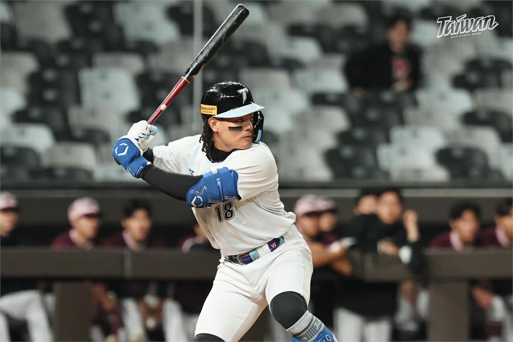 經典賽／孫易磊飆155公里速球！台灣隊與韓職培證英雄大巨蛋交手2：2言和