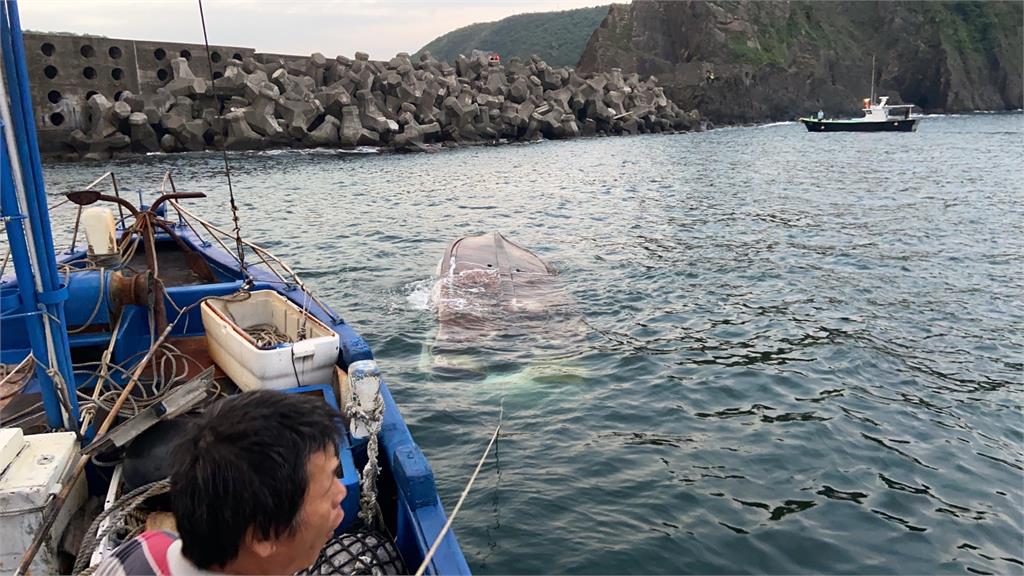 宜蘭漁船詭異滯留南方澳　船長失蹤陸海空搜索中