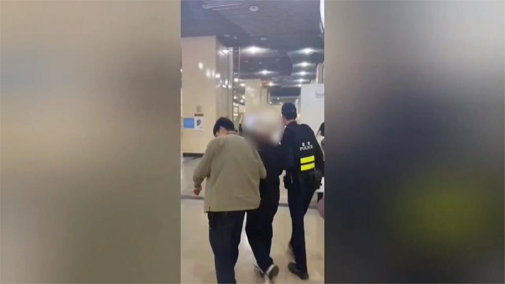 60萬包包火車內隨手放被盯上 「賊手賊腳」一勾偷走