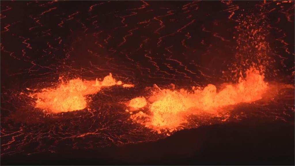 拉帕瑪島火山噴不停！再裂出2道火山口　引發8起地震