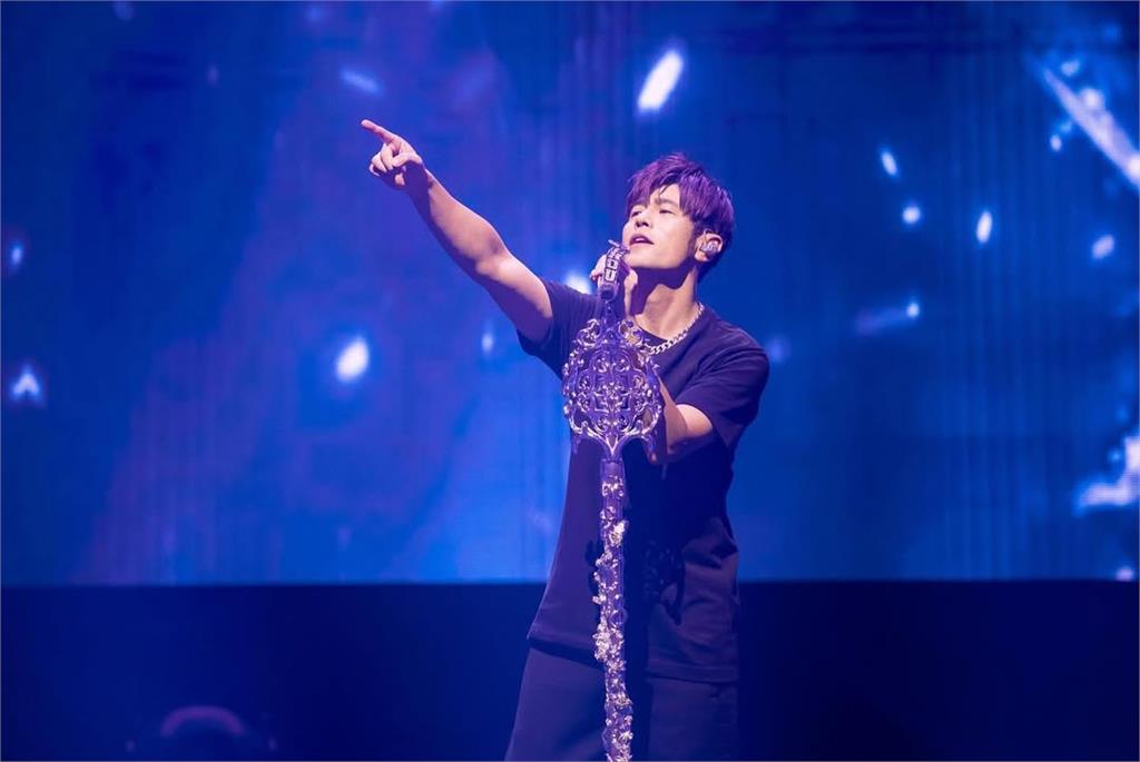 曾考慮高雄開唱！周杰倫揭「自身1原因」等7年　嗨玩時事哏：誰叫我是糾結倫