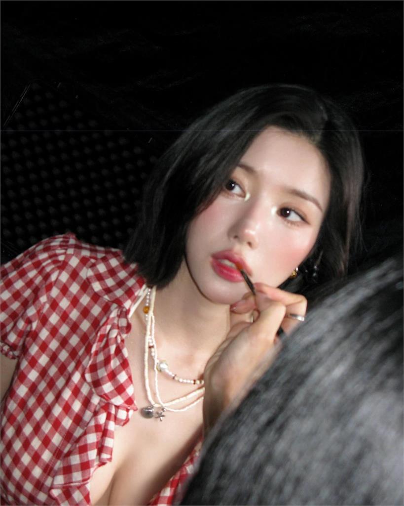 影評人逆風嘆對「權恩妃美胸」沒感覺！網怒搬曲家瑞當年《康熙》金句回嗆