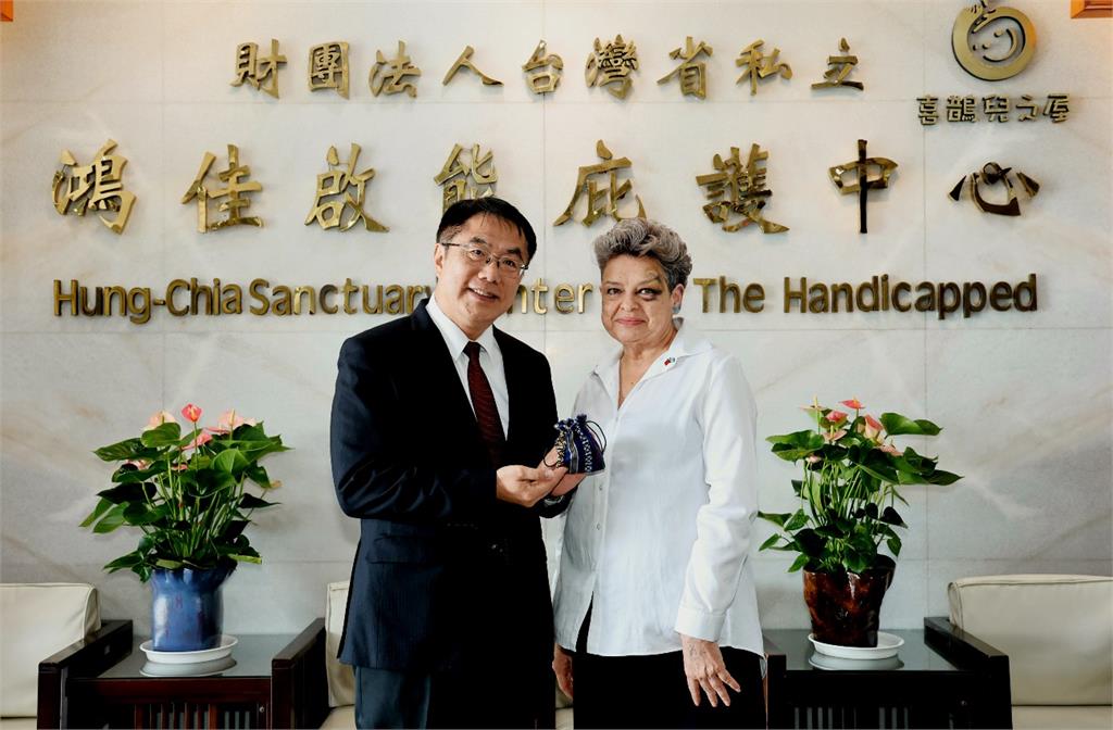 瓜地馬拉第一夫人訪台南 黃偉哲交流身障福利經驗