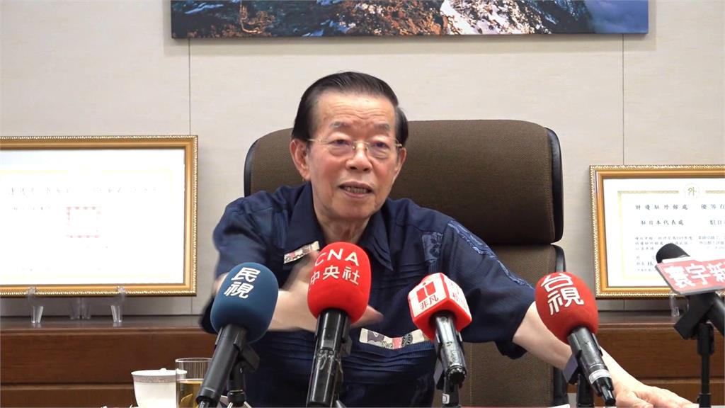 謝長廷指柯P起訴書「證據薄弱」遭轟!他再度發聲辯:沒替他辯護