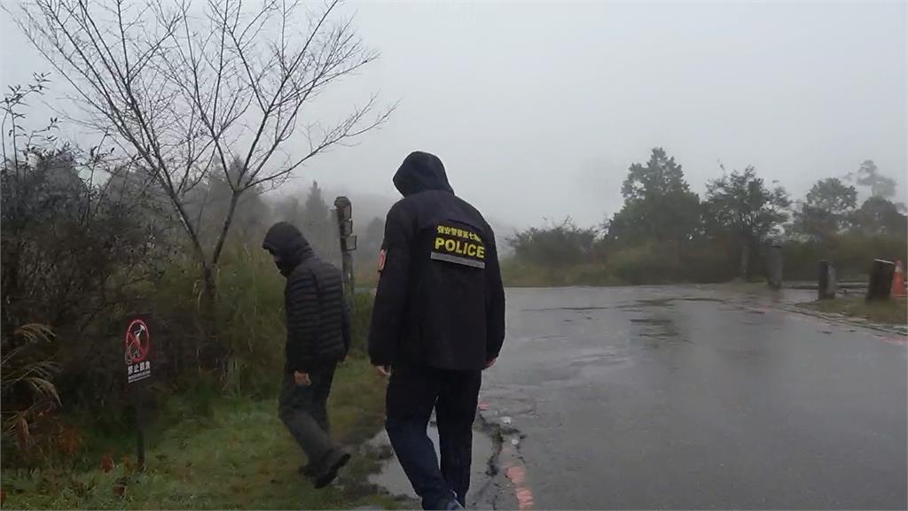 母湯!誘食拍黃喉貂全都錄 警以車追人送法辦「最重關一年」