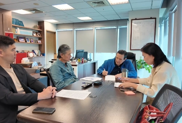 金溥聰陪同「馬英九現身駁失智」打臉周美青!家屬出手「向法院聲請1事」北院收分案