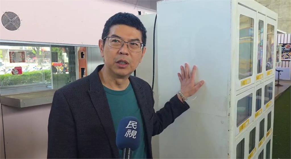 潭子車站外市集出現中國用語「民警提示」簡體字公告　廠商沒要沒緊視而不見？