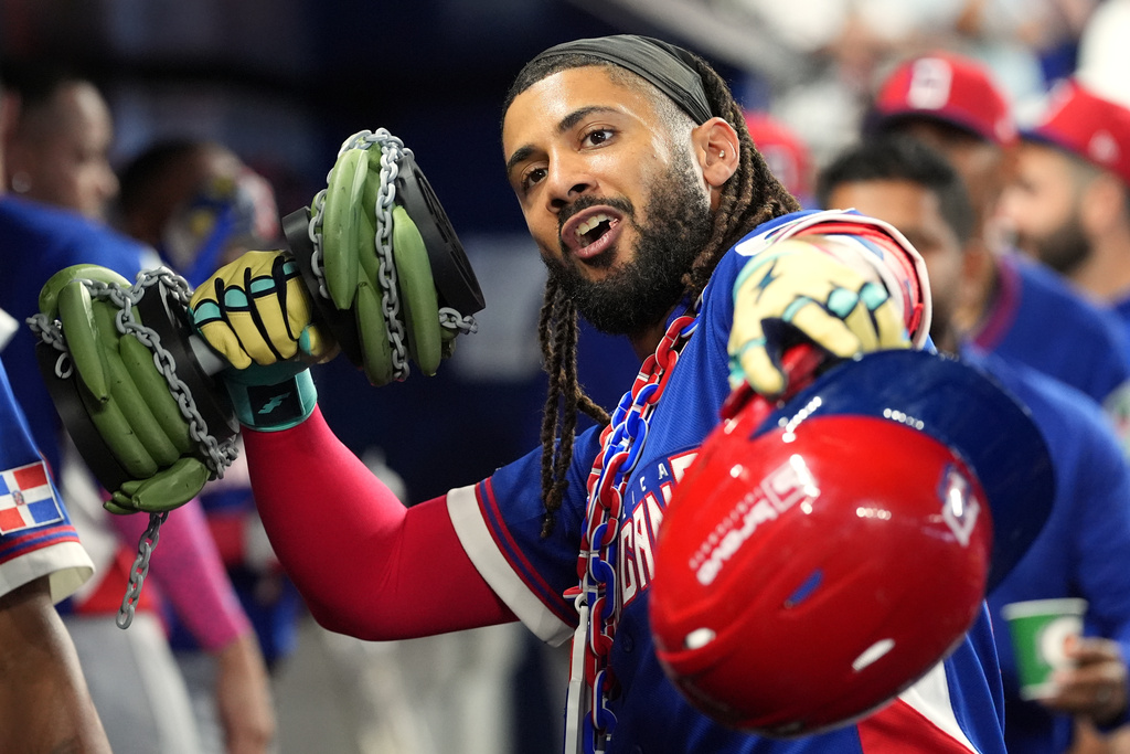 經典賽(影)／小帝士轟滿貫砲6打點！多明尼加10:1輕取以色列3勝0敗晉級