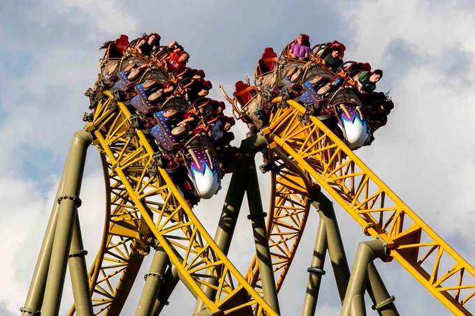 環球影城雲霄飛車釀命案!男高速飛出「猛撞頭部、大腿斷裂」疑因1裝置出包