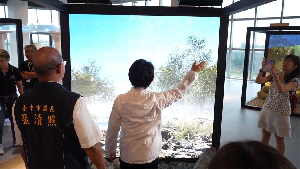 台中海線觀光新地標！　盧秀燕開箱「台中海洋館」這天起營運