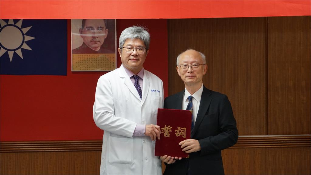 高雄市立聯合醫院馬光遠院長榮退　急診與災難醫學專家黃豐締今接棒上任