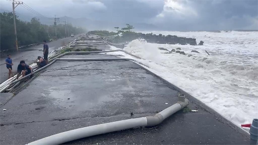 掃到「蘇拉」颱風尾　枋寮海水管線被打斷損失慘
