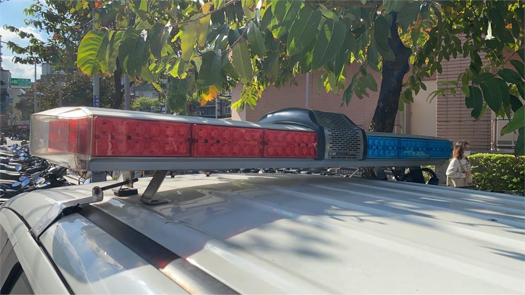 警界彭于晏「放過違規妹子」滑進摩鐵5小時！又爆笑詐騙被害人：太笨