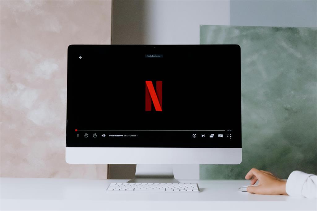 不用再付錢!Netflix擬推「0元方案」爽看影集!外媒曝2地區有望搶先上路