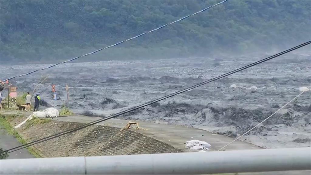 花蓮堰塞湖溢流釀死傷!王心凌心疼喊「希望陪大家面對」急捐100萬賑災