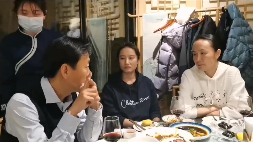 再被「報平安」？中國官媒PO彭帥與友人餐敘影片