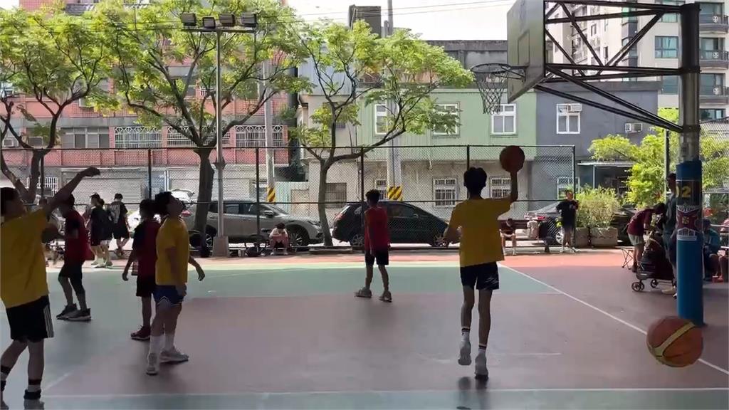 贏了個寂莫！AI操作報名玩假的？數支隊伍缺席　在場選手不戰而勝直接晉級