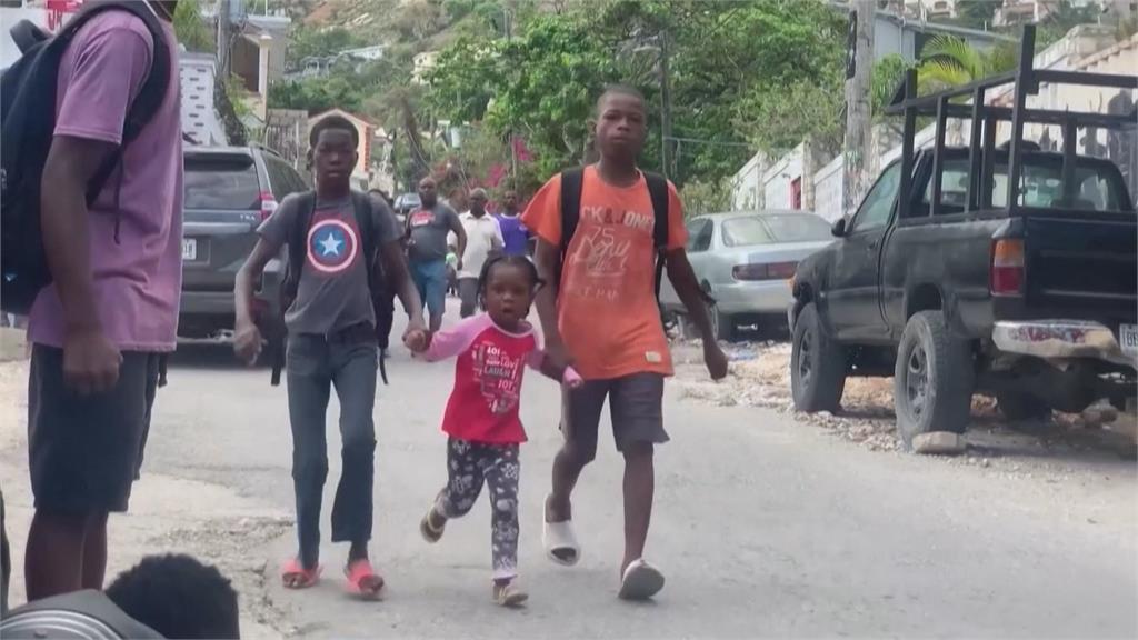 海地遭黑幫襲監獄放走3700囚犯　海地總理仍未回國
