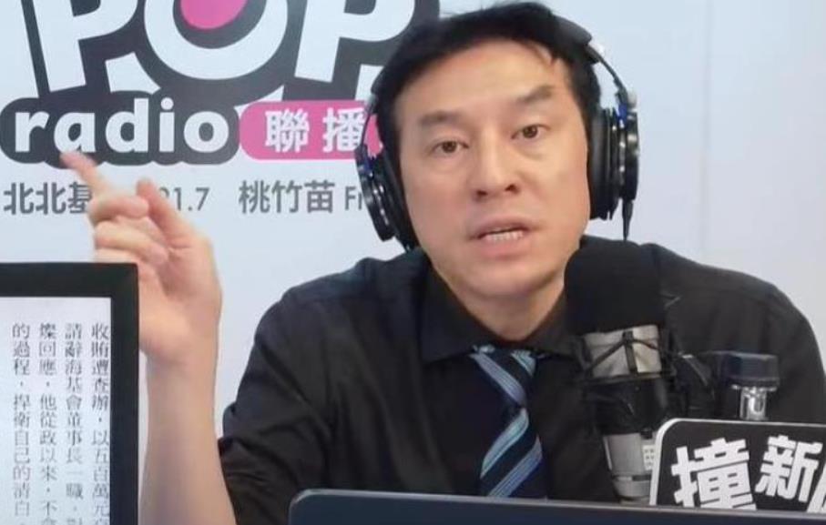 快新聞/酸郭正亮?黃暐瀚挨轟「背骨」不忍了:當完立委回頭罵黨的人才是