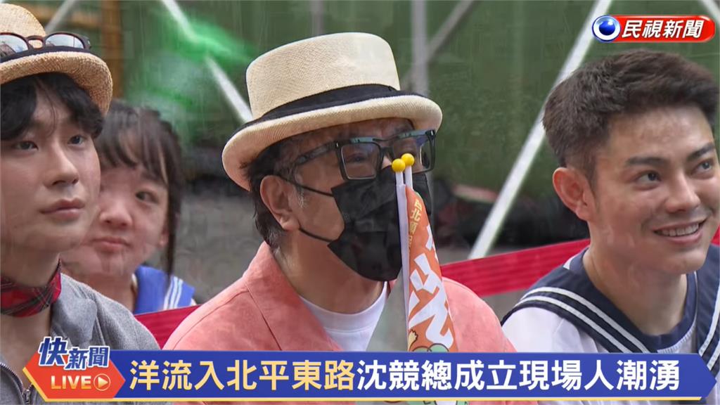 沈伯洋競總驚見「蔡康永」深情1舉被捕捉!網一看身旁「又有熟面孔」震驚:怎是他?