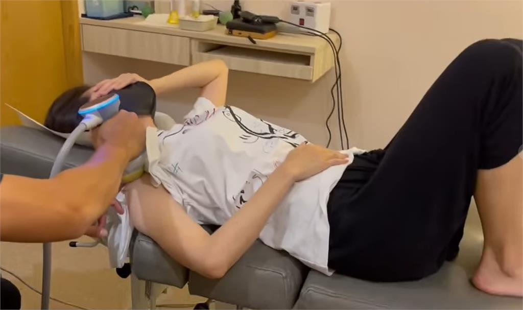 倒數4天攻蛋!徐若瑄忍舊傷3個月 右手「肌腱撕裂」急送醫:非一般痛