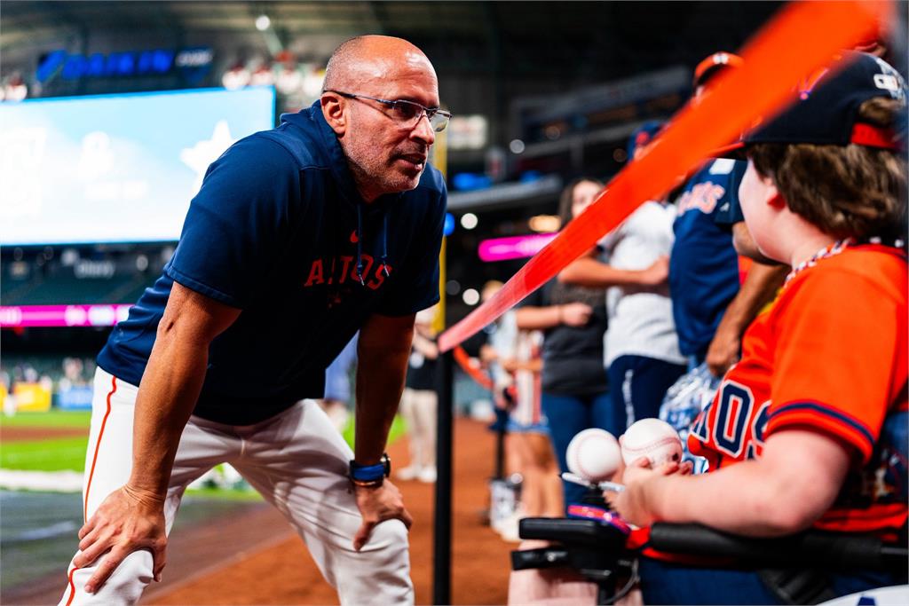 MLB(影)／鄧愷威回神捕手搭檔都說讚！總ㄟ也給好評「準備非常充分」