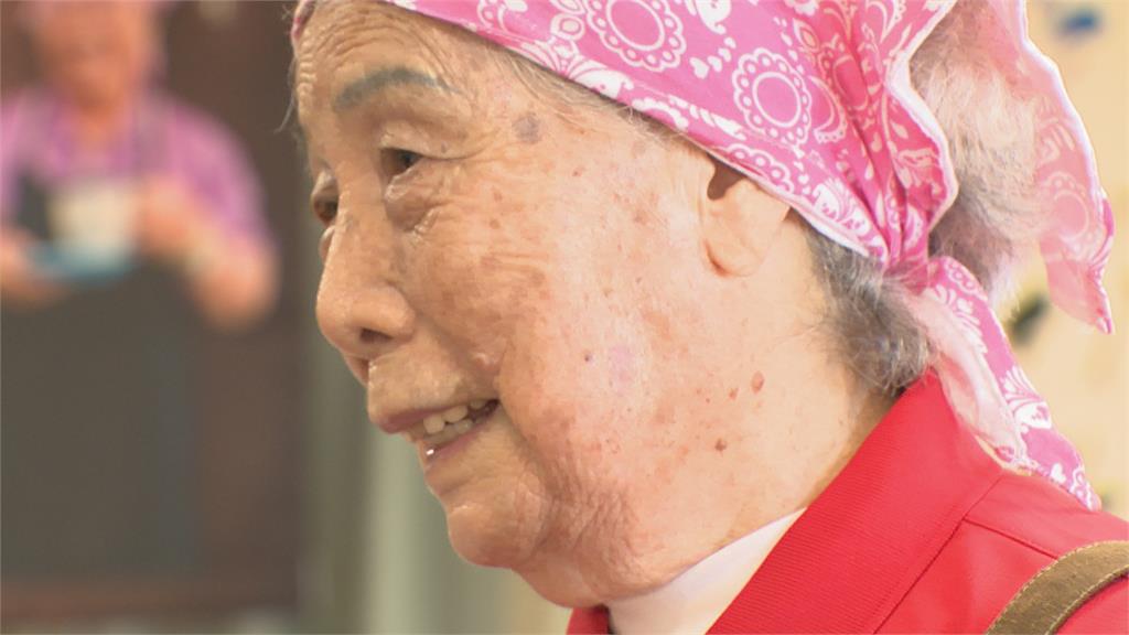 全台最"老"咖啡店 88歲阿嬤咖啡師世代對話