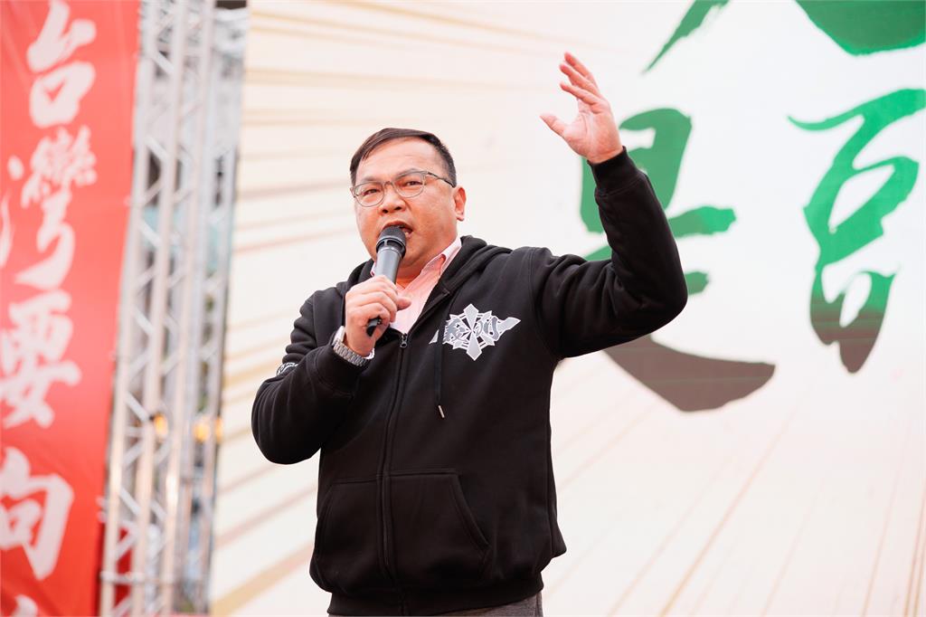 快新聞/綠台中首發宣講爆場!罷團擺攤衝連署 林右昌:台灣需要大家一起顧