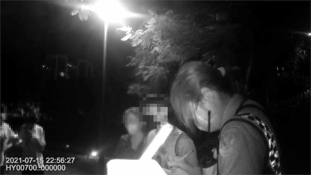 6移工公園群聚慶生 全未戴口罩警到場取締嚇呆