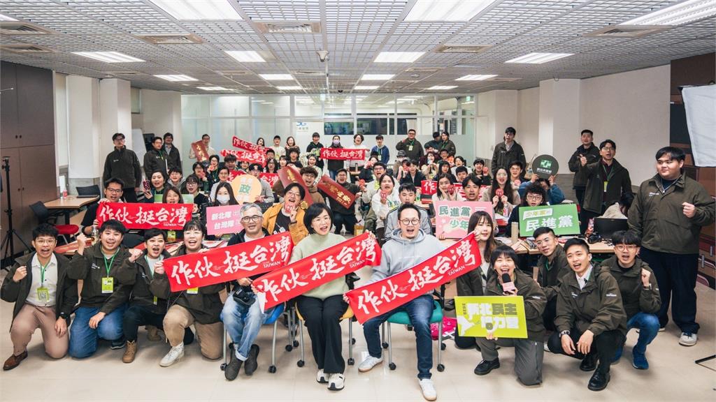 快新聞/「2025新北民主培力營」結業式 蘇巧慧:盼一群人走得更遠